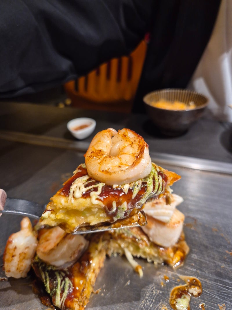 오사카 난바 오코노미야끼 맛집 추천, 코나몬도코루 미츠쿠니에서 먹은 야키소바 후기