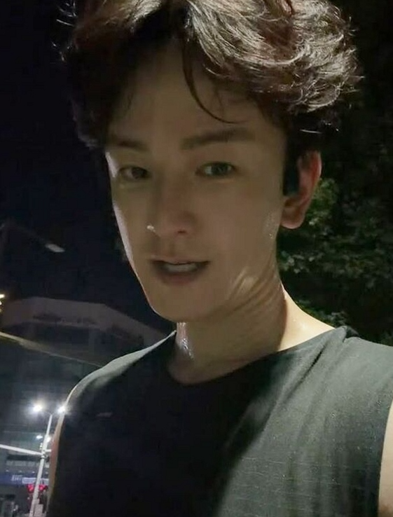 임주환 쿠팡 알바 후 근황 폭염에도 러닝... 땀범벅 된 모습 달려