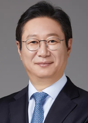 '<b>버스 하우스</b>' 논란 <b>황희</b> 의원은 누구? 프로필, 경력 총정리