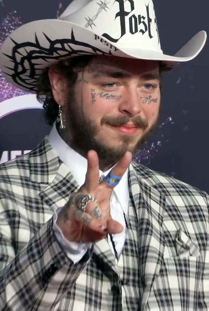 힙합에서 컨트리까지, 장르를 초월한 팝스타 포스트 말론(Post Malone)의 생애와 명곡 추천
