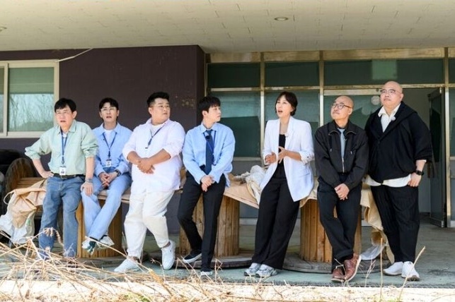 <b>우리동네 전성시대</b> 8일 첫방송, 이경규와 영탁이 그리는 따뜻한 지....