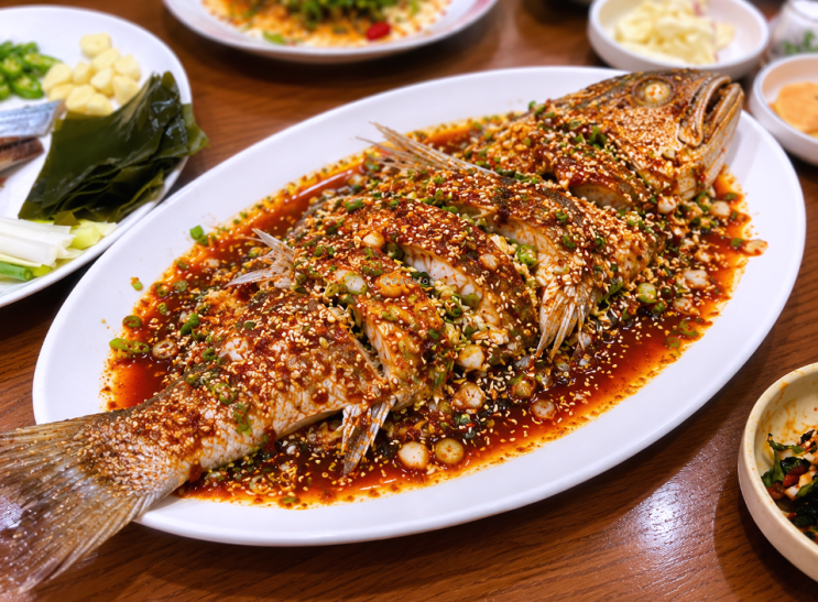 "초밥집인데 메인이 도미찜?" <b>전현무계획4</b> 인천 통도미찜 초밥집 계....