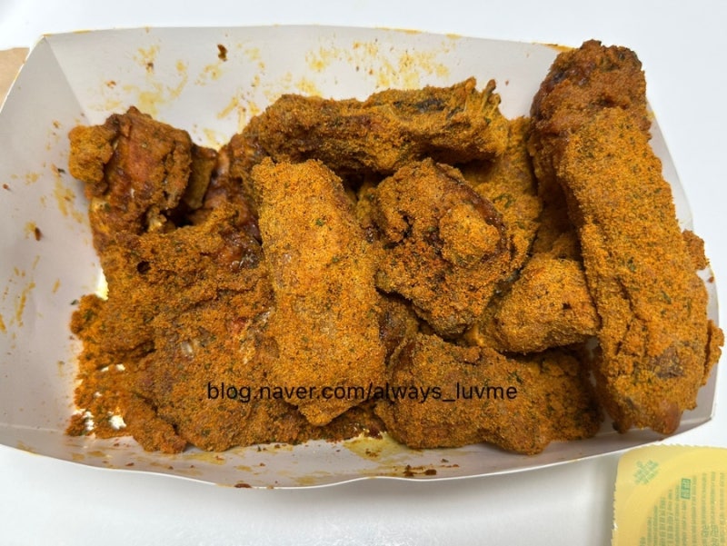 BHC 신메뉴 커링클 내돈내산 후기, 뿌링클 후속작은 과연 다를까..?(맛. 칼로리까지)