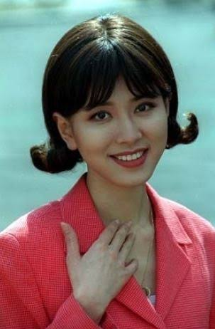 딸에게 이혼을 숨기지 않은 이유, 결혼 생활은 짧았지만 엄마의 시간은 길었다 이일화가 딸....