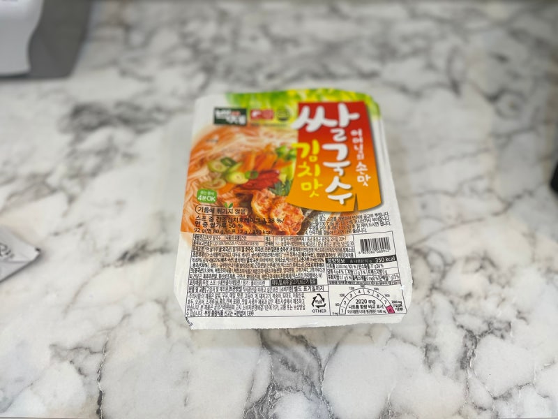 SNS 대란템 백제 쌀국수 김치맛 10분 불려먹어본 후기 +칼로리