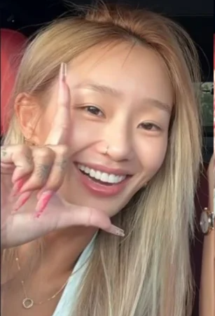 "여름이다. 씨스타 소환...?"그런데 효린 맞아...?민낯으로 '이 분'앞에서는 아기가 되는 순둥....