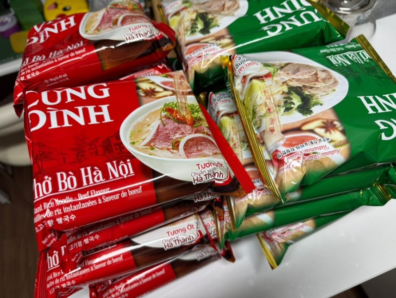 쿵딘 쌀국수를 알아버렸다.. 소고기맛, 돼지고기맛으로 한박스 사버림..!