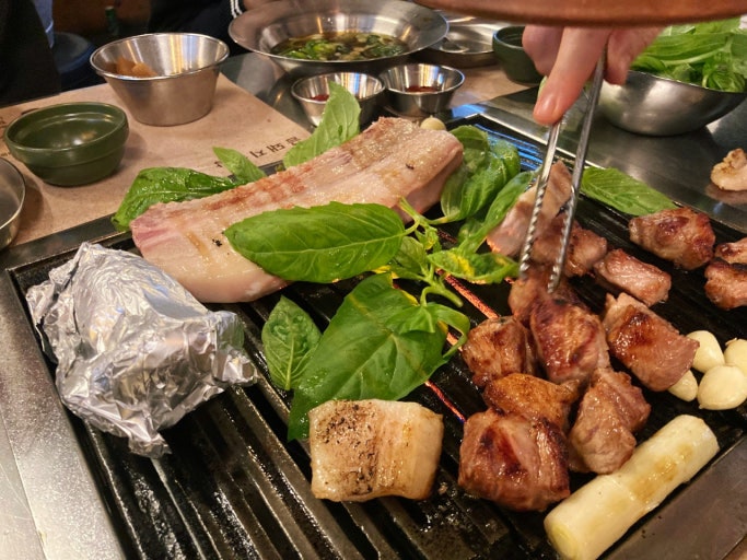 [신당동 금돼지식당 / 용산 남영돈 / 삼각지 몽탄] 서울 3대 프리미엄 삼겹살 & 돼지고기 구이 ....