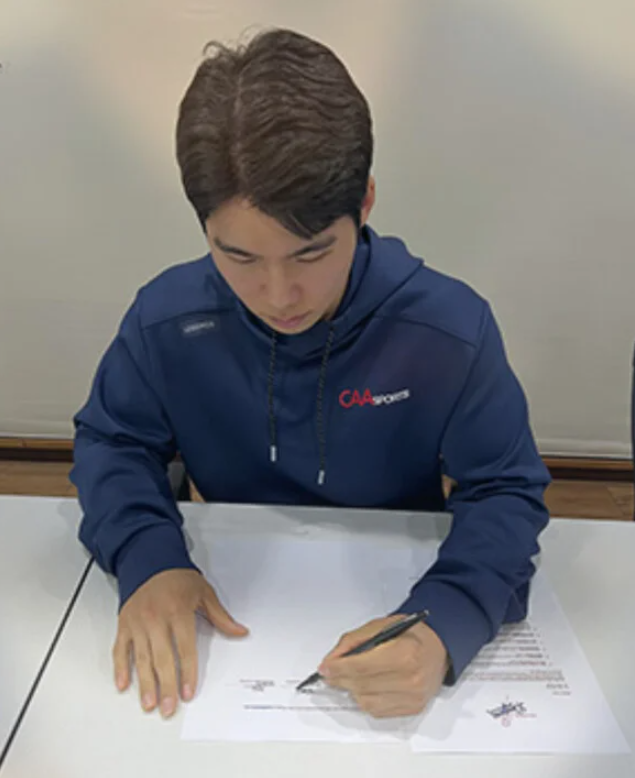 김혜성 계약서에 숨어 있던 '2년 옵션' 폭탄…에인절스 5년 제안 걷어찬 대가가 이렇게 돌아....