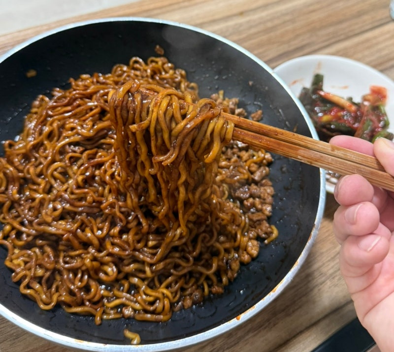삼양 짜르르 솔직담백 리뷰 후기, 편의점 2개 3개 물양 가격 조리법 레시피 칼로리 N+ 스토어 ....
