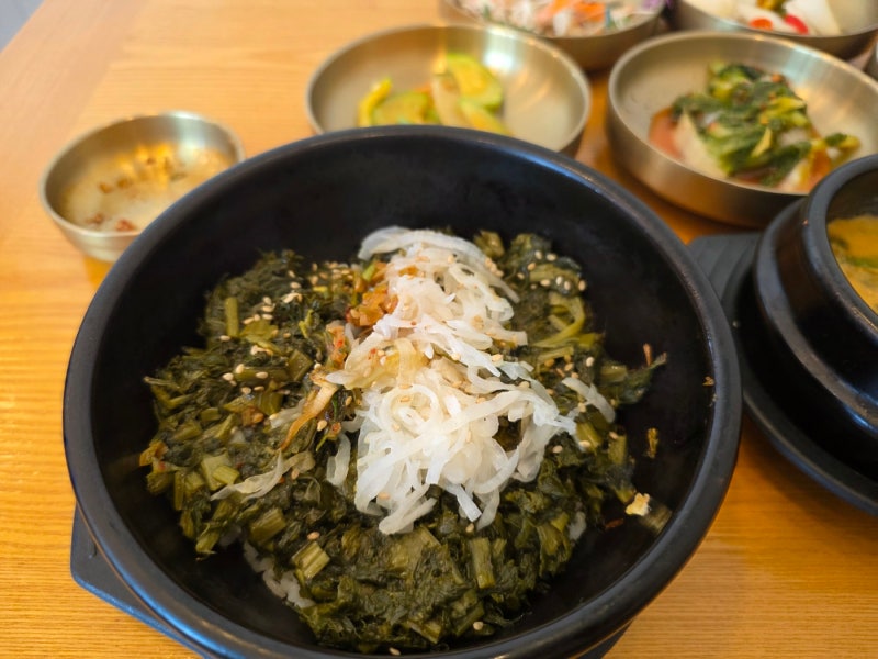 용인수지 신봉동 맛집 추어탕집에서 더 생각났던 무청뚝배기 비빔밥 한 상