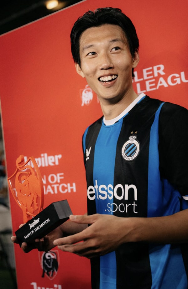 "LEE! LEE! 연호" 이한범, 벨기에 데뷔전서 '슈퍼 태클 3회·MOM' 싹쓸이… 3-0, 브뤼헤 개막 첫 승 ....