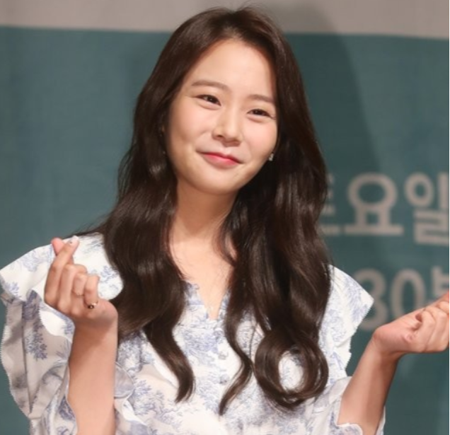 "<b>손</b> 덜덜 떨었다" 방송서 포착된 <b>한승연</b>, 본인이 밝힌 진짜 이유