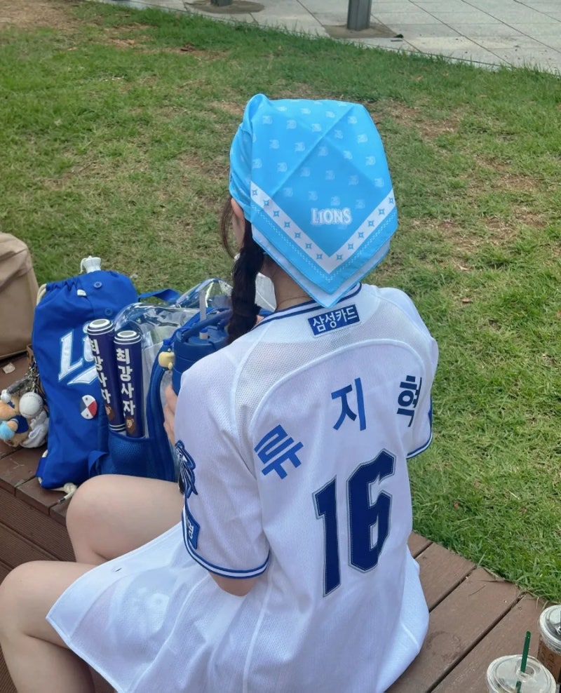 삼성라이온즈 클래식씨리즈 반다나 묶는법 (야구장 직관 여름 가을 코디)