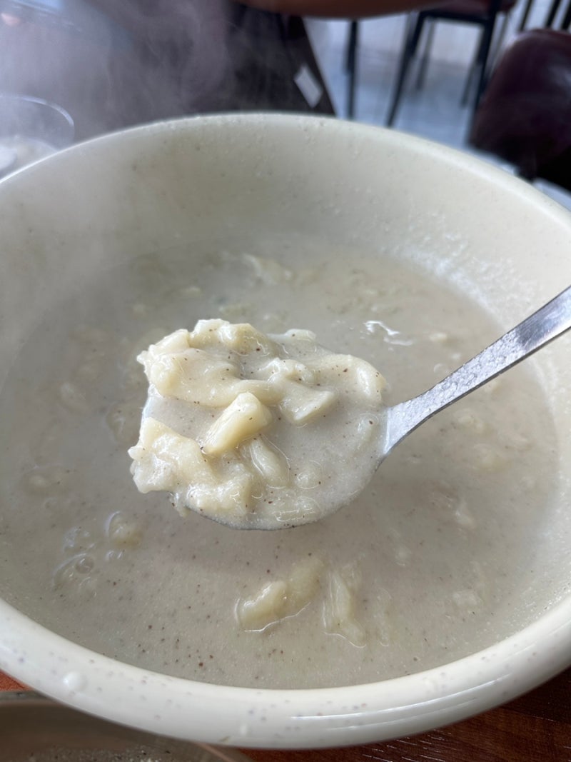 세종 코스트코 근처 윤가네들깨수제비보쌈 맛집임