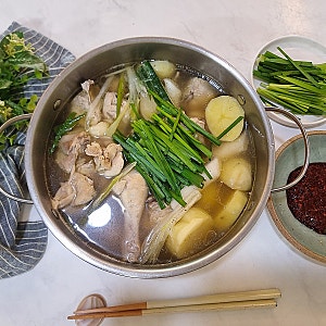 닭한마리 레시피 닭한마리 소스 양념장 마무리는 닭한마리 칼국수