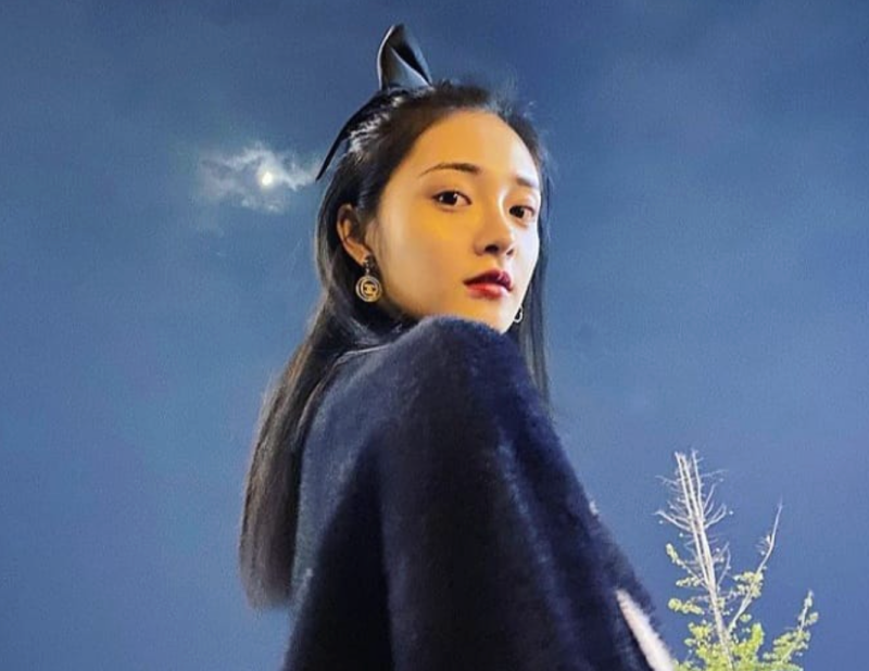 맨발로 선 해변 사진 한 장… 아이오아이 출신 주결경, 지금 어디서 뭘 하고 있을까