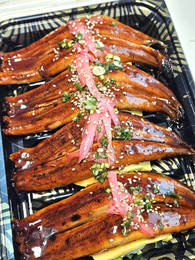 트레이더스 타마고 장어초밥 갈때마다 산다