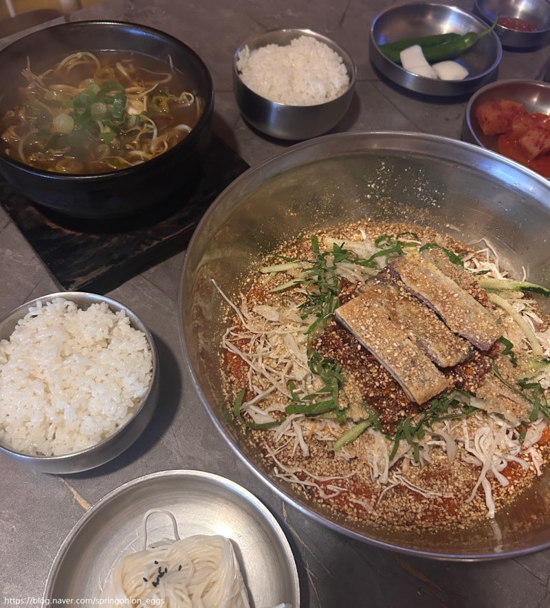 고유한우국밥ㅣ경주 황리단길 아침식사 가능한 뜨끈한 한우국밥 육전이 들어간 세숫대야 육....