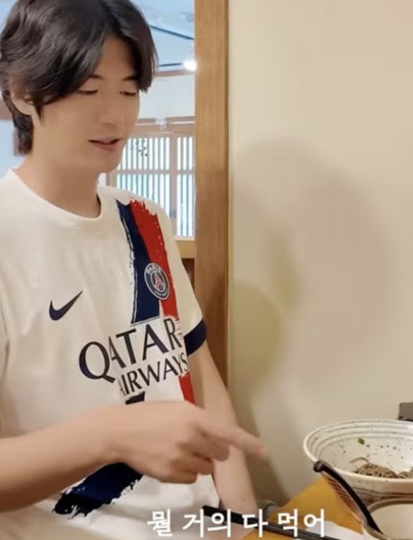 기성용 은퇴 후 근황, 한혜진 유튜브에 잡힌 소식 부부 식사량 정리