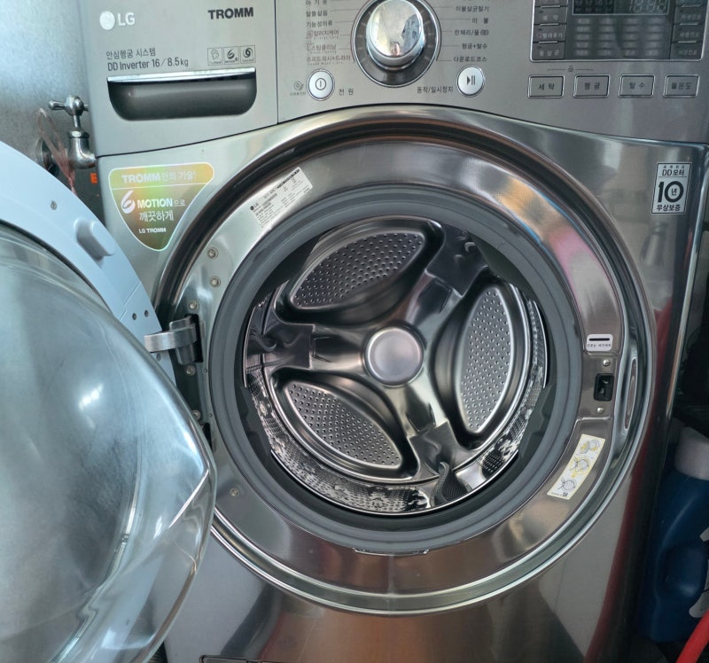 여름철 빨래 쉰내 원인과 완벽 제거법(과탄소다용량,색깔옷,없을때 대체법까지)