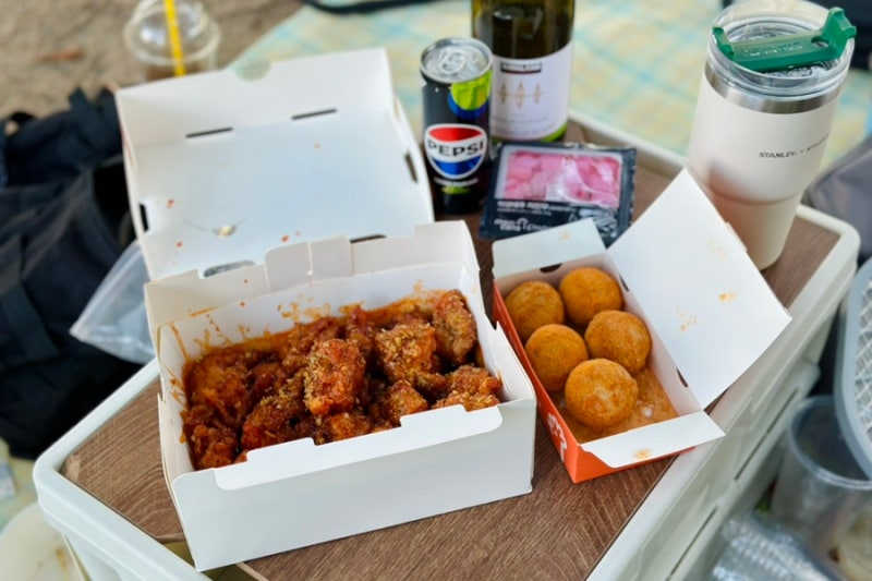 맛있게 매운치킨추천 멕시카나 고추화삭, 치토스 치즈볼 한강피크닉!