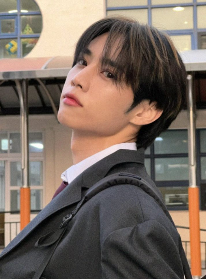 [더보이즈 선우] 앳에어리어 전속 계약 체결과 솔로 활동 병행 소식 진짜일까?