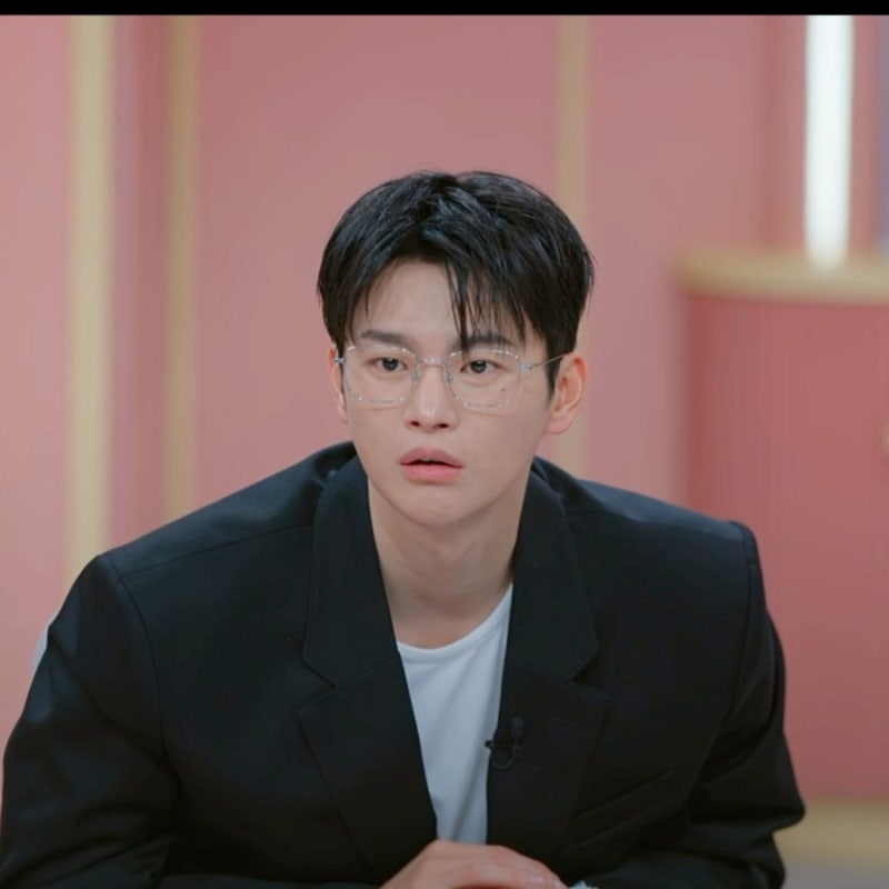 넷플릭스 모태솔로지만 연애는 하고 싶어 시즌2 서인국 모음 + 착장 정보