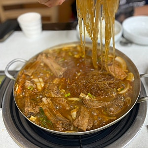 광주 생방송투데이 방영 화정동 맛집 매운돼지등갈비찜