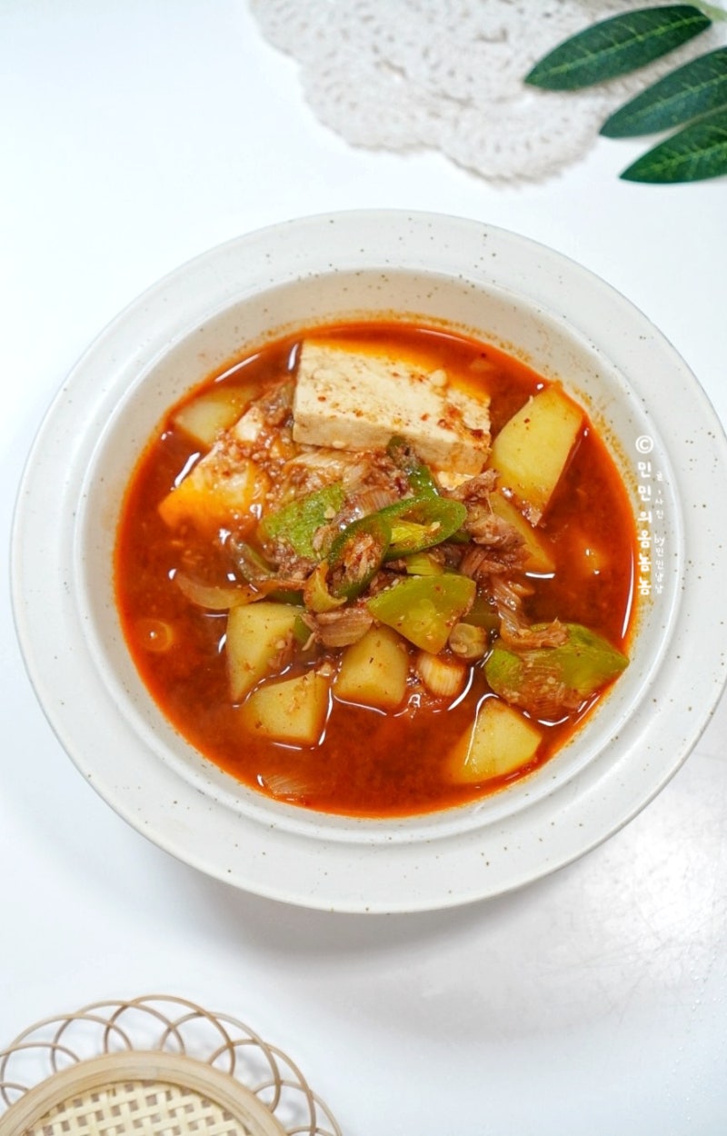 애호박 참치고추장찌개 레시피 자취요리 두부 감자 고추장찌개 만드는법