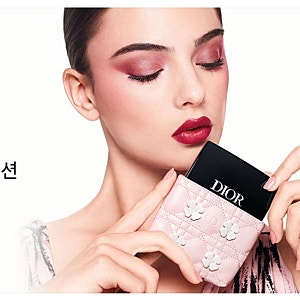 DIOR : 디올 뷰티 네잎클로버 컬렉션 한정판 실물 발색 후기 & 구매 매장 정보