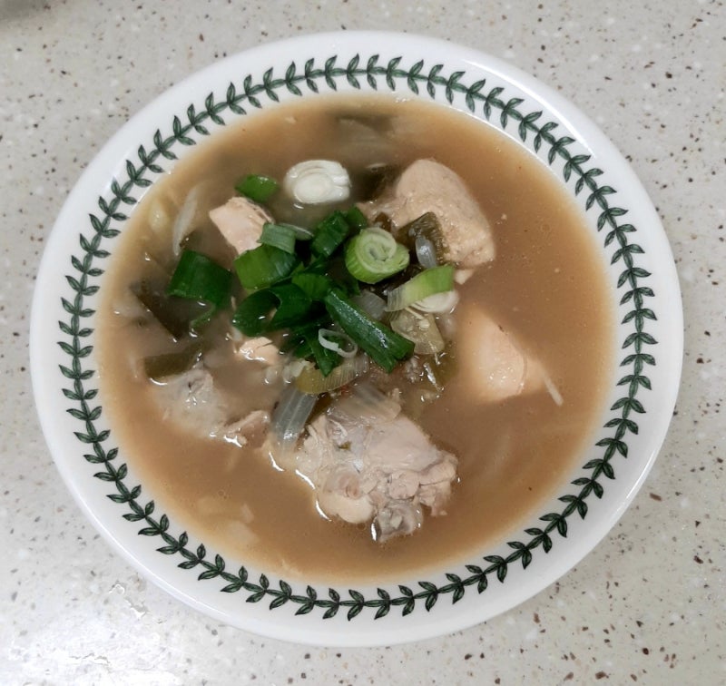 집에서 끓이는 깊은 맛 닭백숙 레시피! 누린내 잡는 비법 생강술 & 재료별 효능