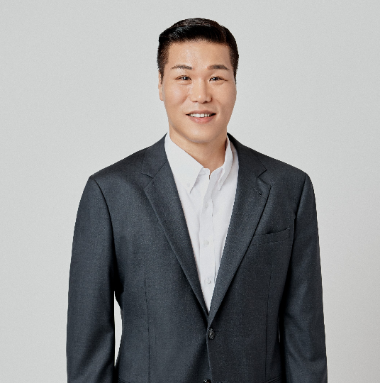"The building bought for 2.8 billion won is now listed for 45 billion won." How much is Seo Jang-hoon's wealth? 26 years of real estate investment