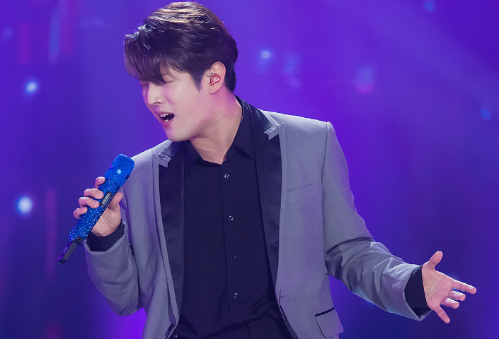임영웅도 직접 찾아왔다! 김중연 단독 콘서트 120분 완주 후 신곡까지…트로트 팬들 난리났어....