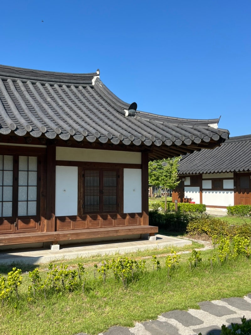 [강릉여행] 강릉 오죽한옥마을 보급형 숙박 후기 | 가격부터 시설까지 솔직 리뷰