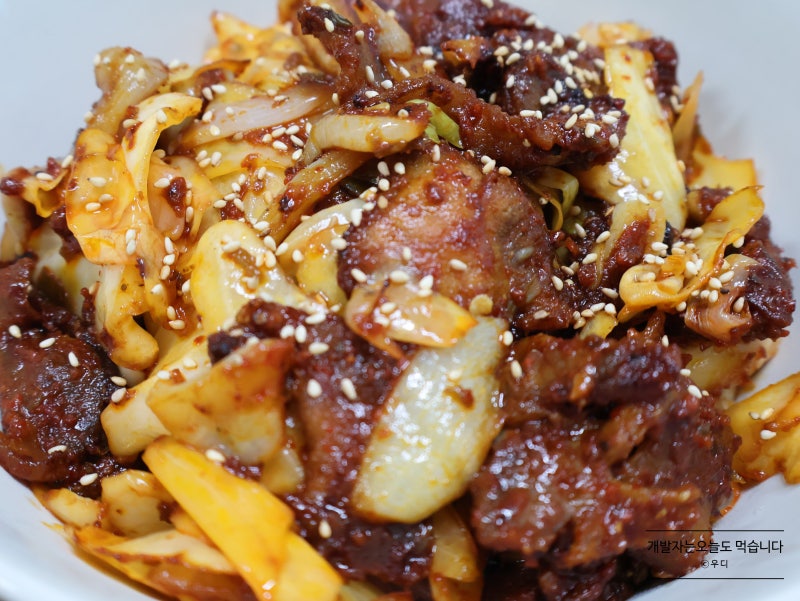 맛있는 고추가루 제육볶음 레시피(매운제육볶음/황금레시피/냉동삼겹살 제육볶음/삼겹살 제....