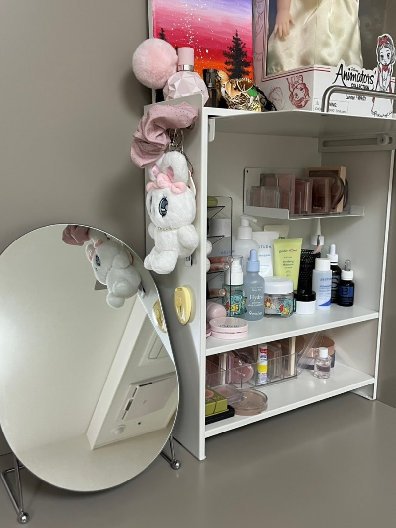 원룸 화장대 정리 및 꾸미기_슬라이딩 철제수납함, 화장대거울, 화장대의자 내돈내산 실사용....