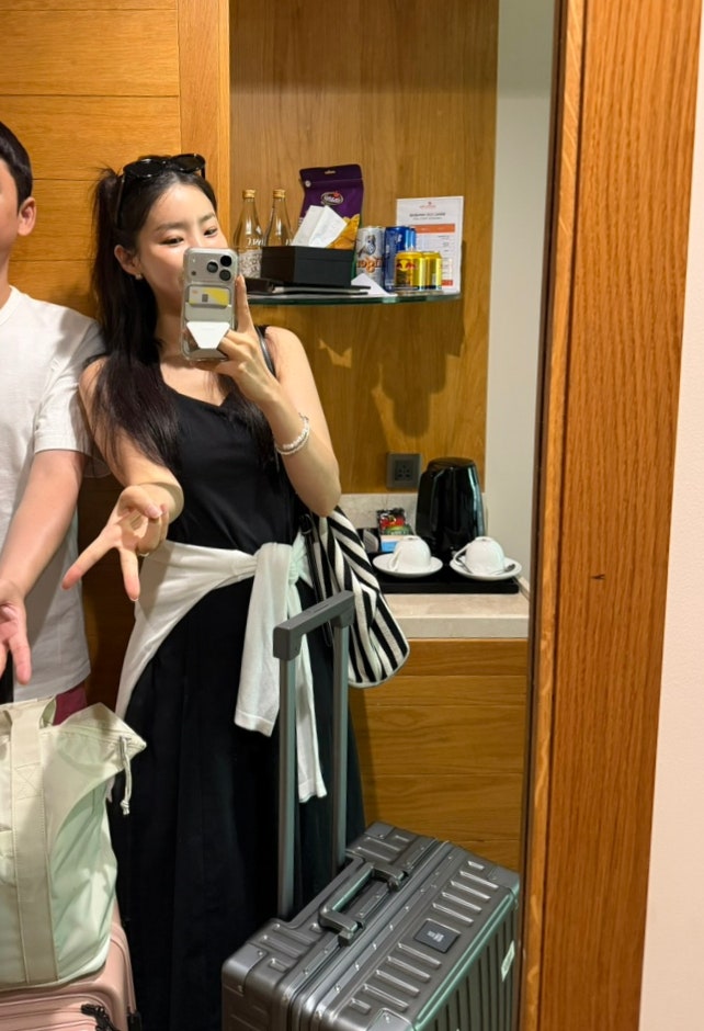 Incheon Airport Duty Free Pick-up in 40 Minutes, Really? Recommended Shopping List! Chanel, Asiana, Ho Chi Minh Fast Track Review