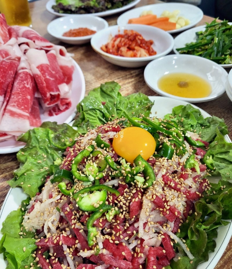 종로 육회 백제정육점 평일 웨이팅 없이 이용