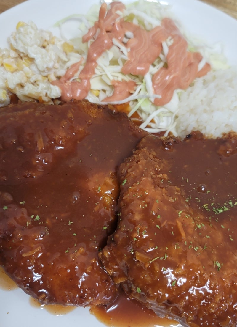 드디어 방문 성공! 경동시장 진짜 가성비 숨은 맛집 '왕엄마돈가스·김밥' 푸짐한 수제왕돈까....