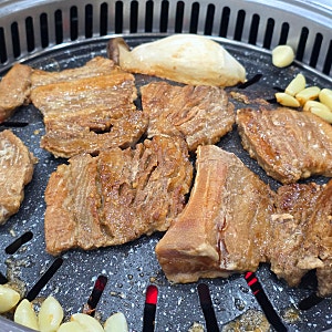 경남 김해 진영 돼지 갈비 맛집 추천, 38년 운영 숨은맛집 감나무골 숯불갈비 가족외식 후기