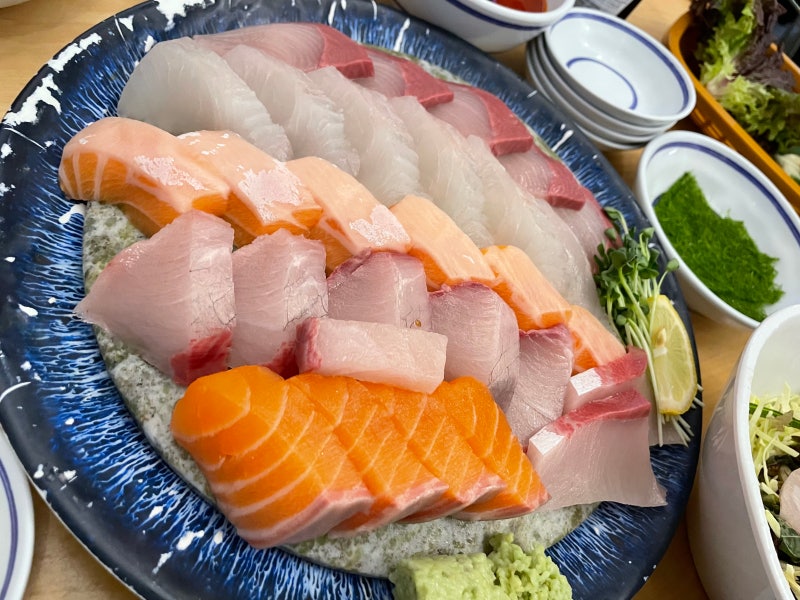 부산 야경 명소 광안리·해운대 밤 여행 — 회·해물탕으로 꽉 채운 하루 (부산 1편)