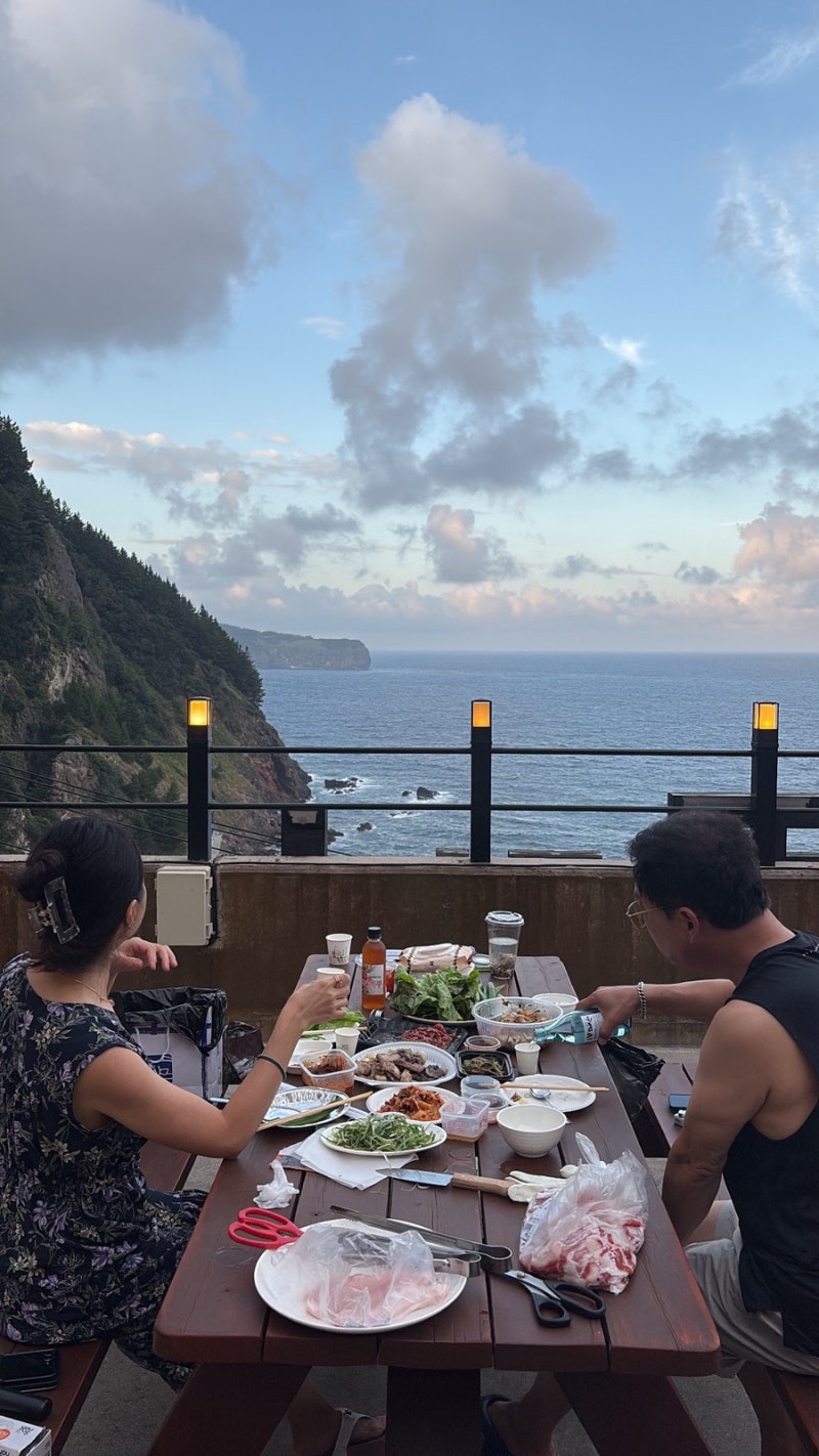 울릉도가성비숙소 울릉도 내수전몽돌해변 저동항근처 오션뷰펜션 울릉도풍경채펜션, 옥상....