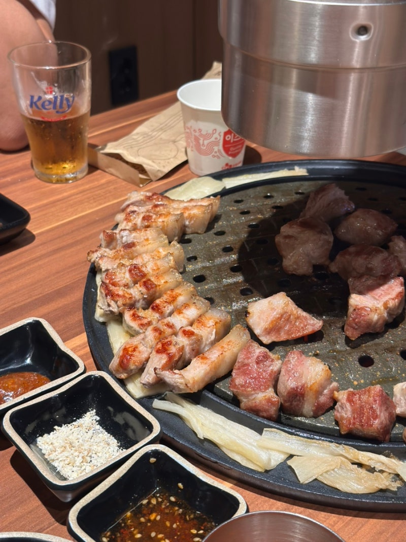 제주 함덕 맛집 추천, 고기 구워주는 ‘제주삼춘’ 흑돼지 후기