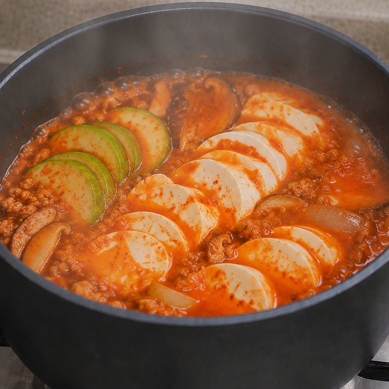 파기름에 볶아냈더니, 돼지고기 순두부찌개 맛이 확!