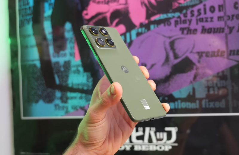 "갤럭시 S26 계약 멈춰" 4,800mAh 달고 나온 '55만 원' 5.99mm 초슬림폰 | 가격 스펙 배터리 모토로라....