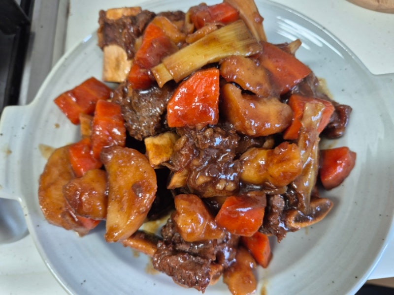 [리뷰] '청정원 재우지 않아도 맛있는 소갈비 양념'만으로 간편하게 소갈비찜 만드는 꿀팁(레....
