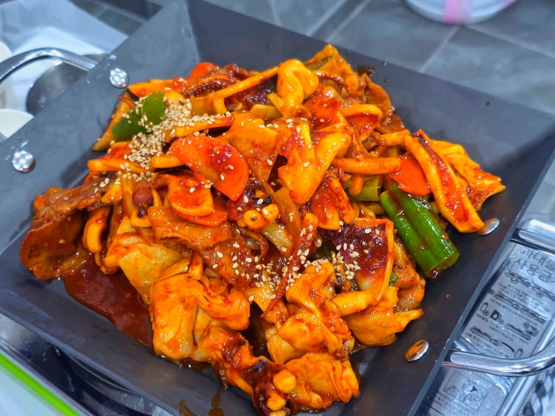군산 경암동 신상맛집 백반집 아낙네 방문 후기!!