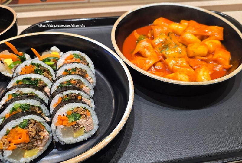 평택역 AK플라자 지하 푸드코트 가성비맛집 분식 맛집 '방배김밥 AK플라자 평택점'