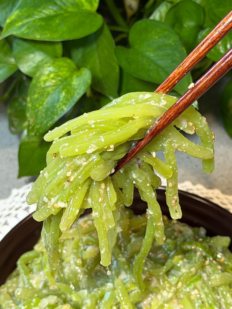 고구마순 들깨볶음 껍질 쉽게 벗겨 고소하게 볶는 법, 질기지 않고 아삭한 제철 반찬